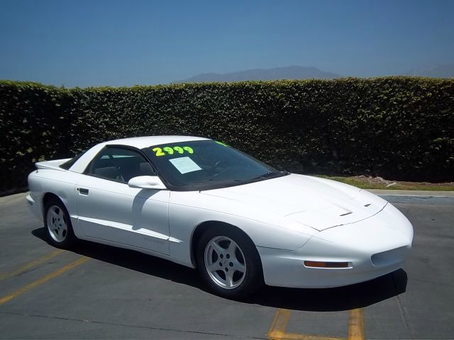 Pontiac Firebird 1997 photo 4