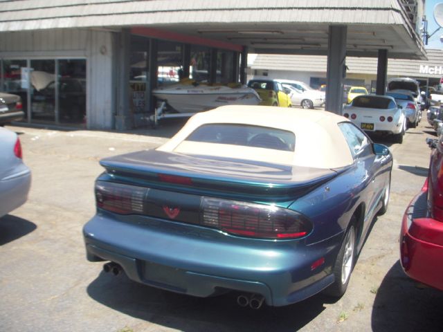 Pontiac Firebird 1997 photo 3