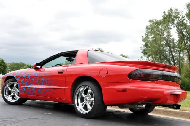 Pontiac Firebird 1997 photo 4