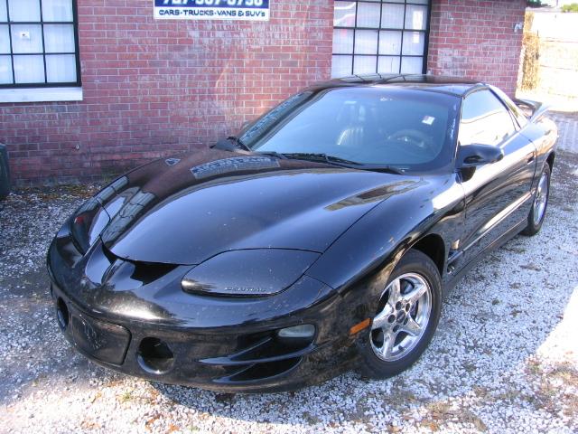 Pontiac Firebird 4dr Sdn V6 CXL Coupe