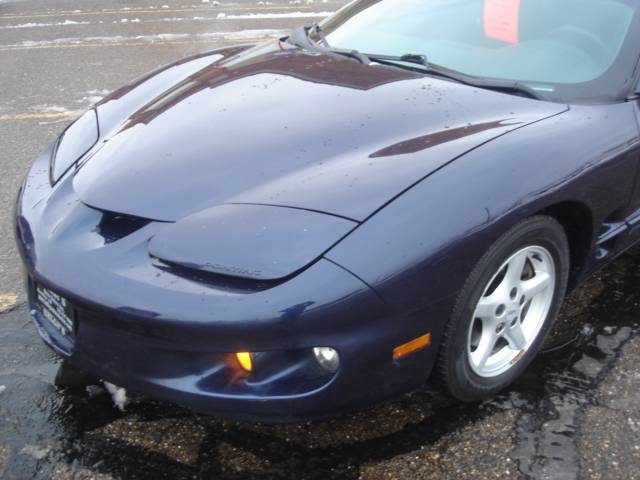 Pontiac Firebird 1998 photo 1