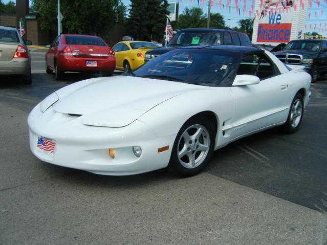 Pontiac Firebird Base Coupe