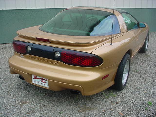 Pontiac Firebird 1998 photo 2