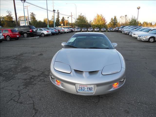 Pontiac Firebird 1998 photo 1