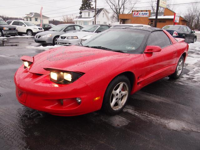 Pontiac Firebird 1999 photo 2