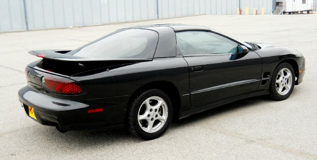 Pontiac Firebird 1999 photo 4