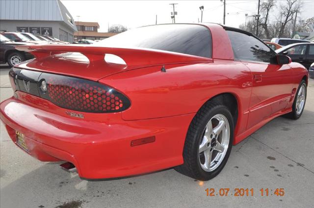 Pontiac Firebird 2000 photo 4