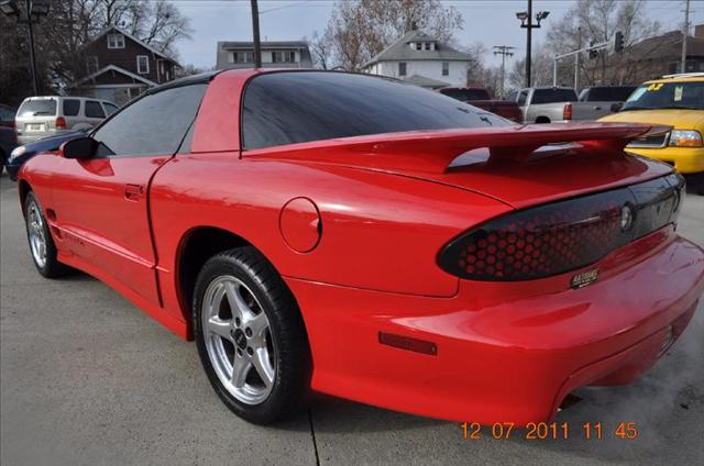 Pontiac Firebird 2000 photo 5