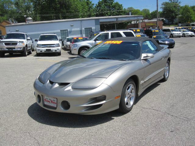 Pontiac Firebird 2000 photo 10