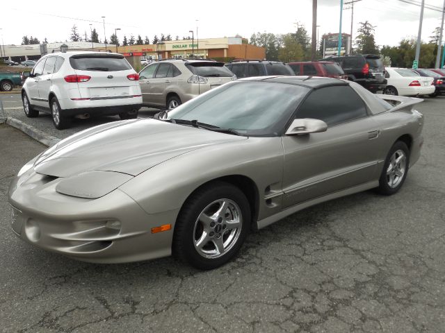 Pontiac Firebird 2000 photo 3