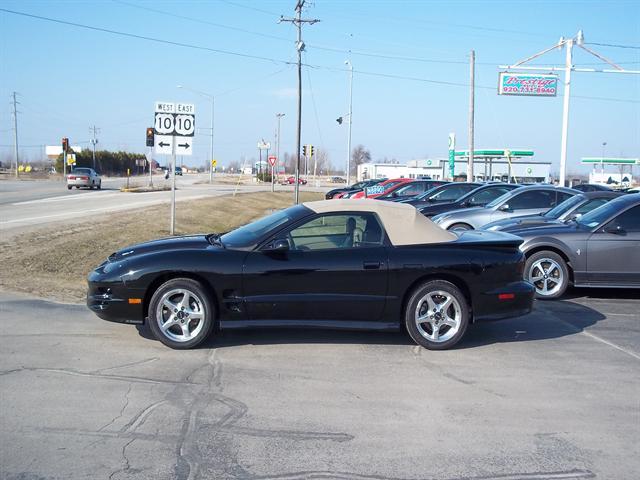 Pontiac Firebird 2000 photo 1