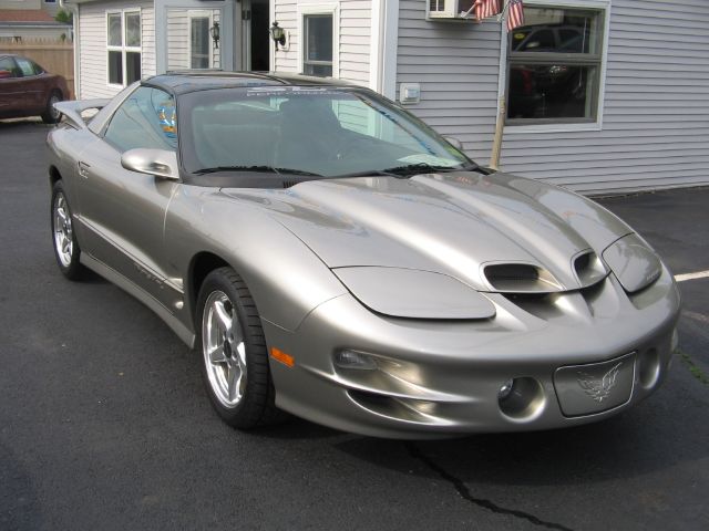 Pontiac Firebird 2001 photo 13