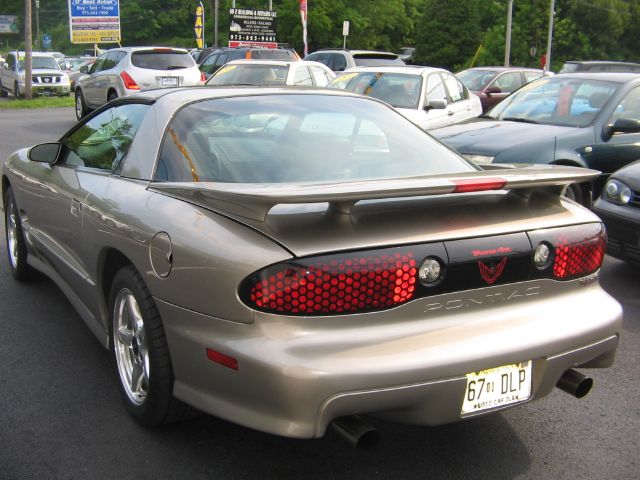 Pontiac Firebird 2001 photo 5