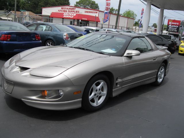 Pontiac Firebird 2001 photo 12