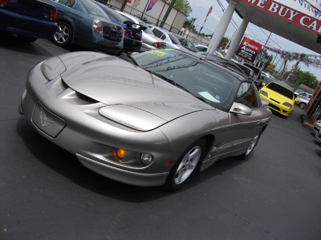 Pontiac Firebird 2001 photo 15