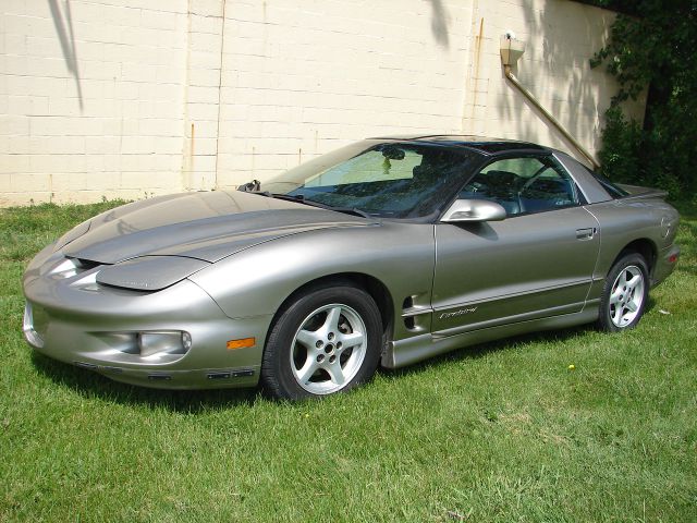 Pontiac Firebird 2001 photo 13