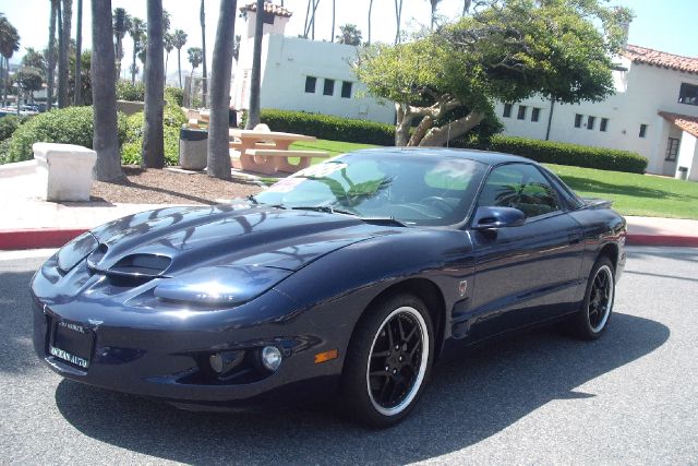 Pontiac Firebird 2002 photo 11