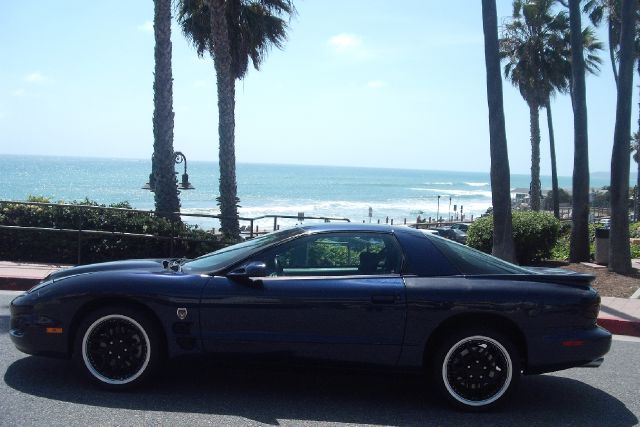 Pontiac Firebird 2002 photo 15