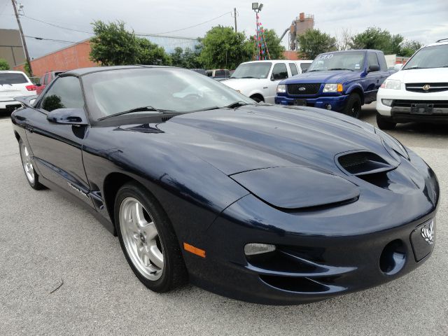 Pontiac Firebird 2002 photo 7