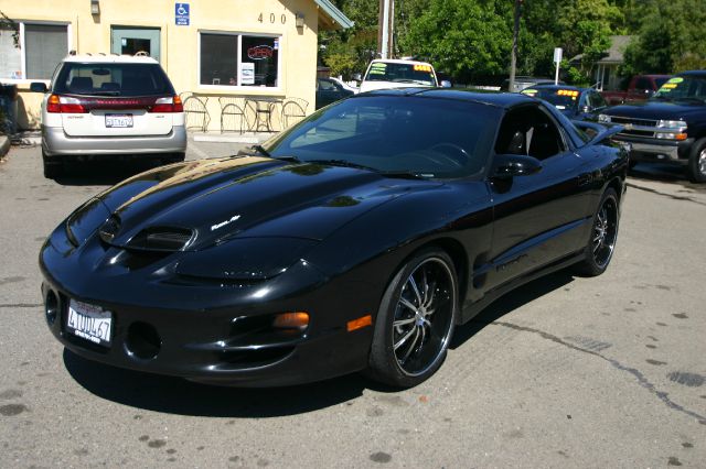 Pontiac Firebird 2002 photo 9