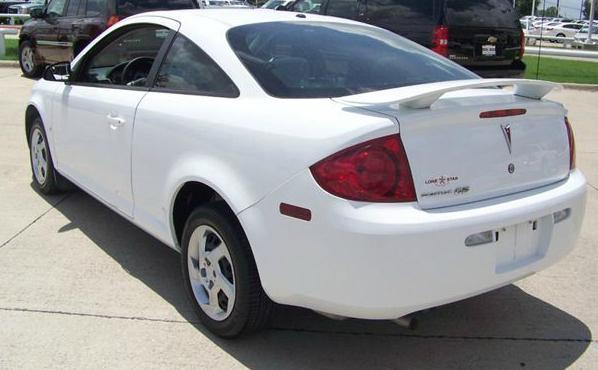 Pontiac G5 2007 photo 2