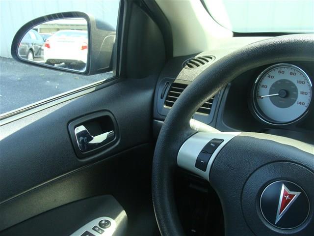 Pontiac G5 2007 photo 25