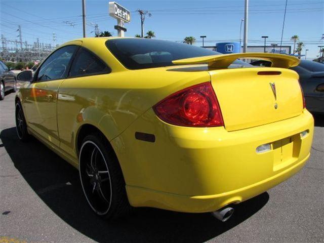 Pontiac G5 2007 photo 2