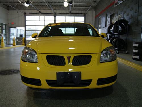 Pontiac G5 2007 photo 2