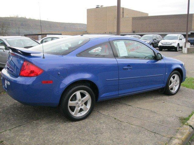 Pontiac G5 2008 photo 2