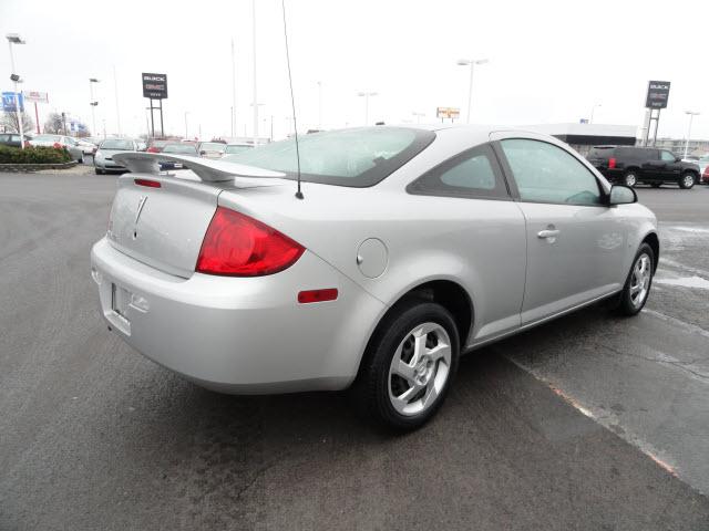 Pontiac G5 2008 photo 3