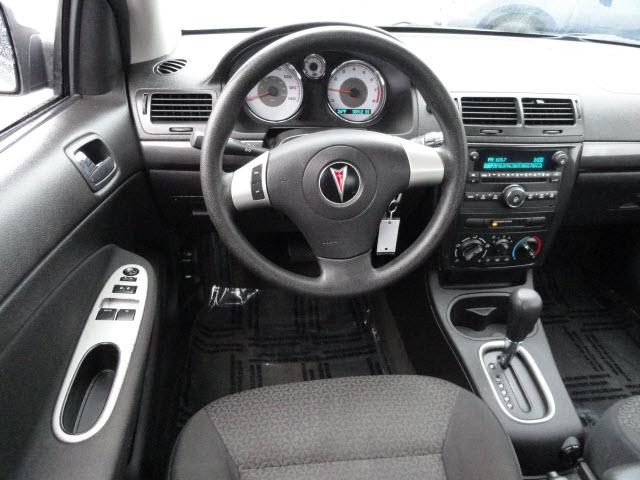 Pontiac G5 2008 photo 5