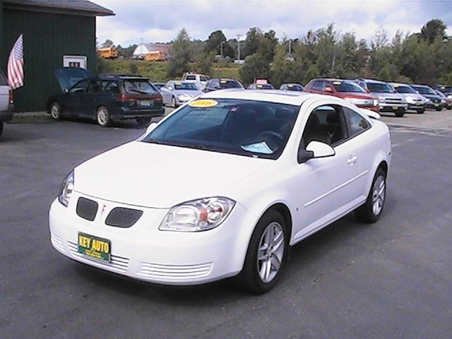 Pontiac G5 2008 photo 1