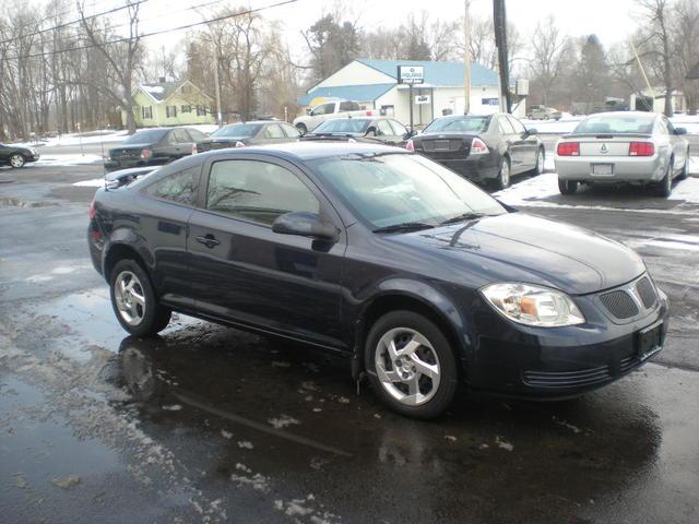 Pontiac G5 2008 photo 2