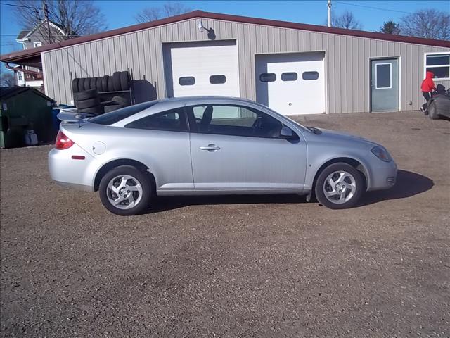 Pontiac G5 2008 photo 1