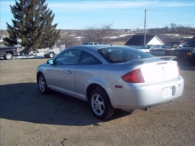 Pontiac G5 2008 photo 3