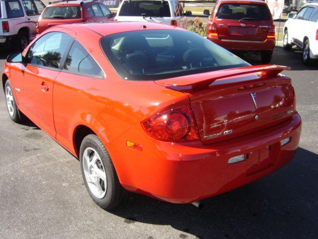 Pontiac G5 2008 photo 2