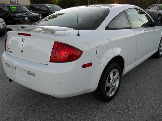 Pontiac G5 2008 photo 2