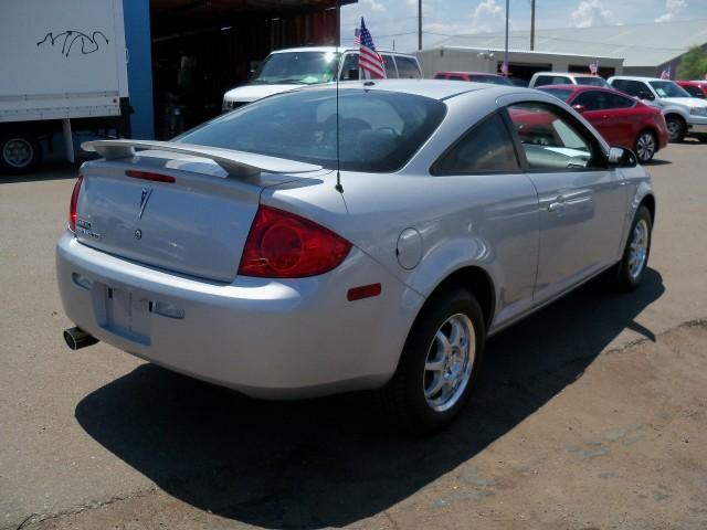 Pontiac G5 2008 photo 3