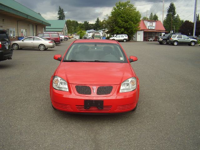 Pontiac G5 2009 photo 2