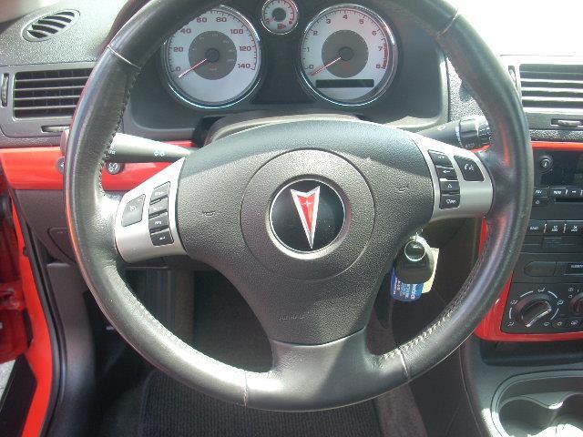 Pontiac G5 2009 photo 1