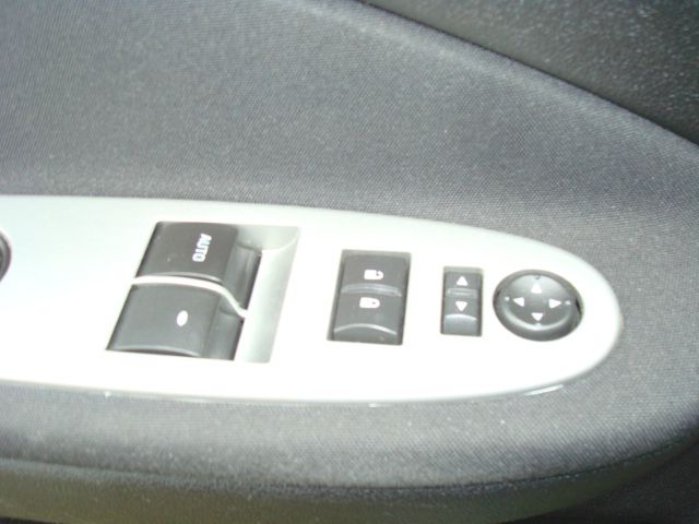 Pontiac G5 2009 photo 2