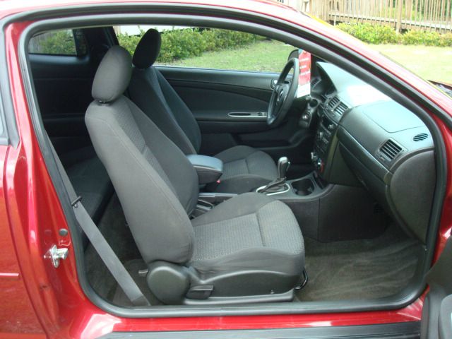 Pontiac G5 2009 photo 9