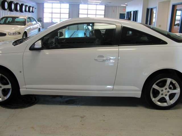 Pontiac G5 2009 photo 3