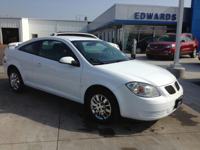 Pontiac G5 2009 photo 3