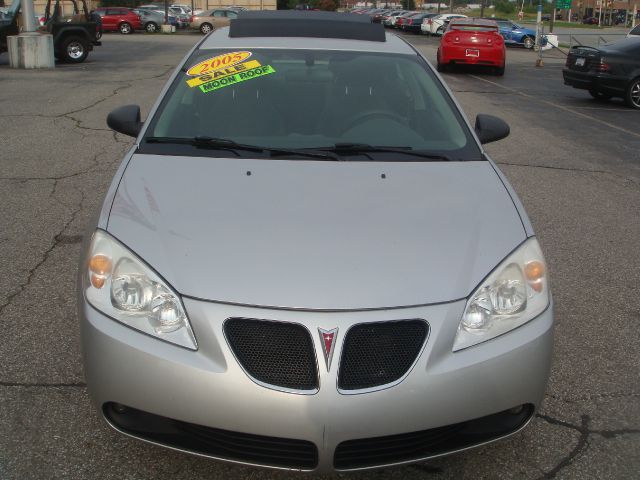 Pontiac G6 2005 photo 2