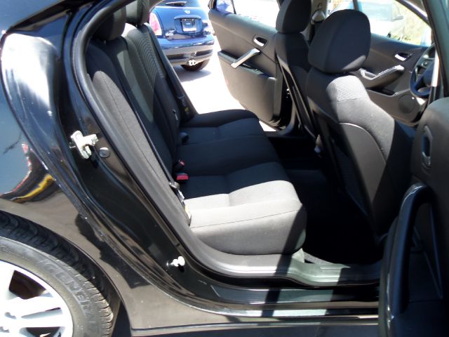 Pontiac G6 2005 photo 2