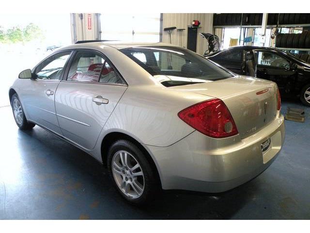 Pontiac G6 2005 photo 1