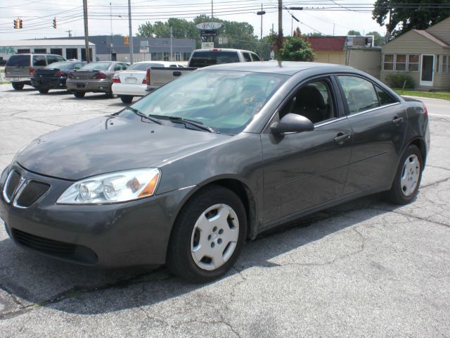 Pontiac G6 2005 photo 2