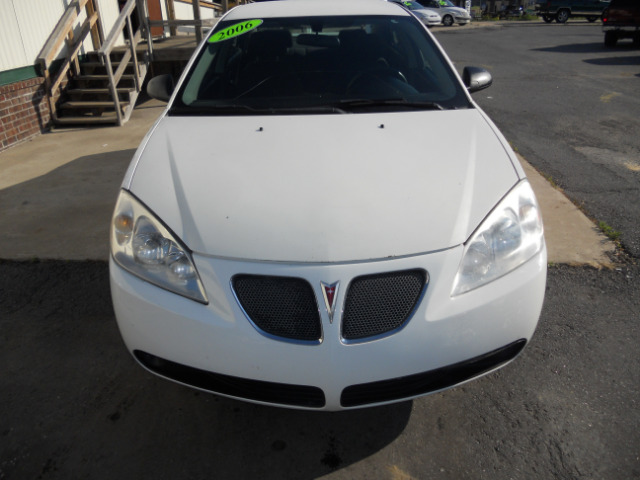 Pontiac G6 2006 photo 9