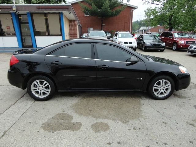 Pontiac G6 4dr Sdn Base Sedan